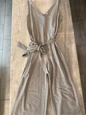 Smash and Tess Sleeveless V-Neck Wide-Leg Jumpsuit in Heather Gray